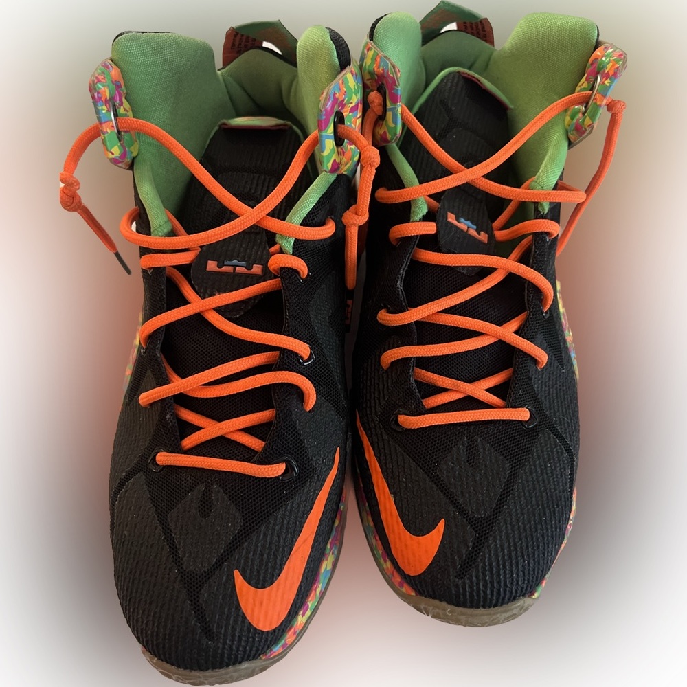 Nike Lebron fruity peppble 7Y